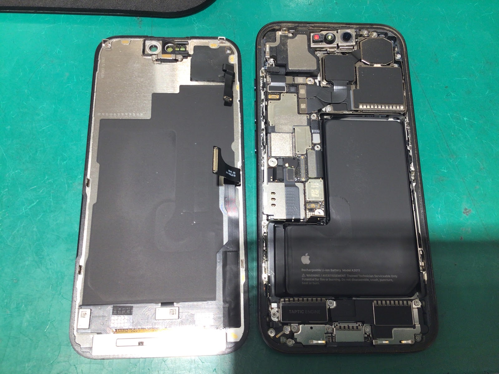 iPhone15Pro(アイフォーン)の画面割れ修理をお受け致しました！スマホ修理工房グランデュオ蒲田店です！